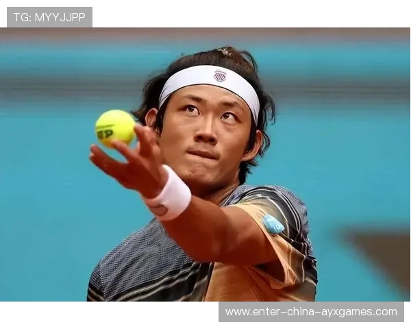 中国网球男子单打选手收获宝贵经验，排名稳步提升