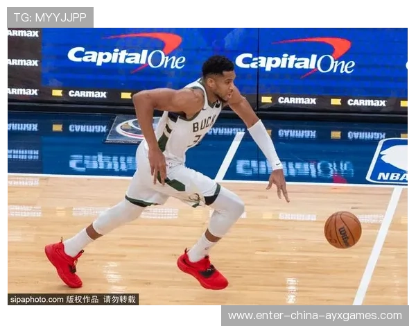 字母哥低位背打取分，雄鹿内线再现统治力